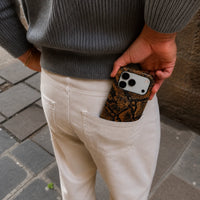 BUREAU BRUTAL PYTHON SNAKE SLANG SERPENT HOESJE COQUE COVER CASE MET PRINT BELGIUM BELGIUM HANDYKETTE MAAK ZELF JE HOES NAAM INITIALEN CHATGPT CLAUDE GOOGLE META (5)